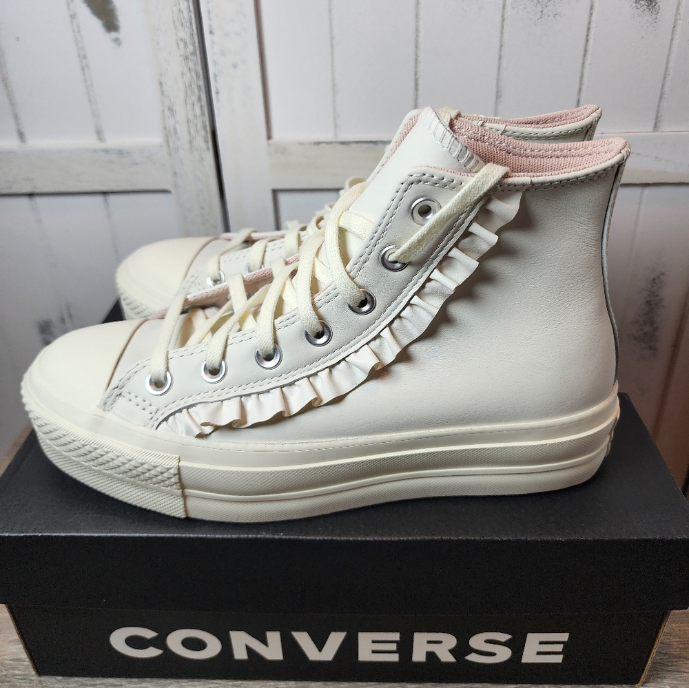 Converse Chuck Taylor All Star Lift Platform Leather Sneakers - Picture 8 of 12